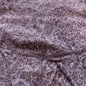 Lululemon leggings, size 2